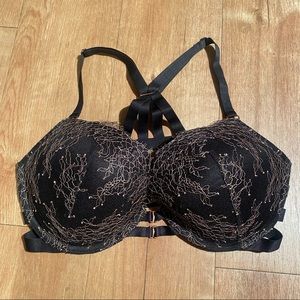 Victoria’s Secret Very Sexy Lace Pushup Bra